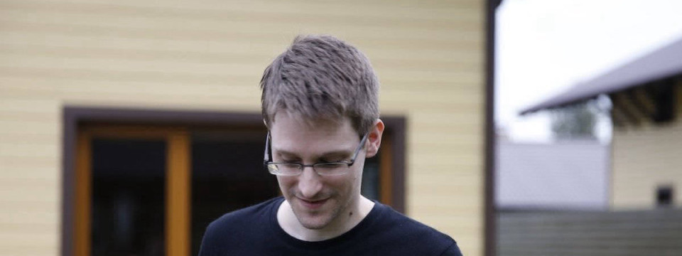 Citizenfour (2015)